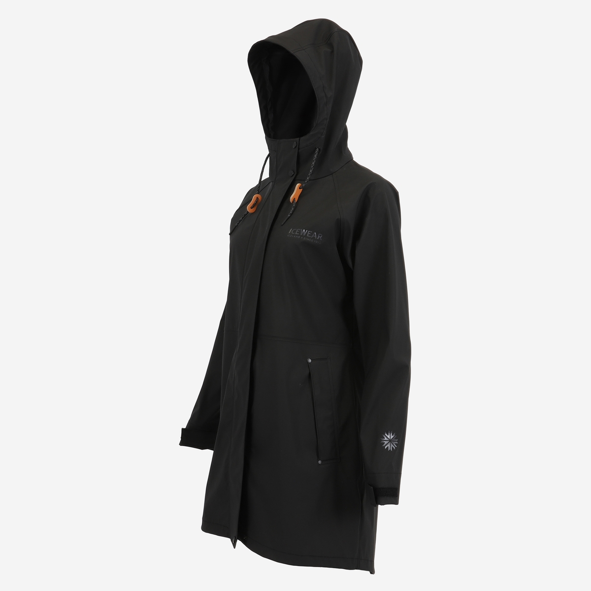 dogg-black-raincoat-women-iceland-rainjacket_105.jpeg